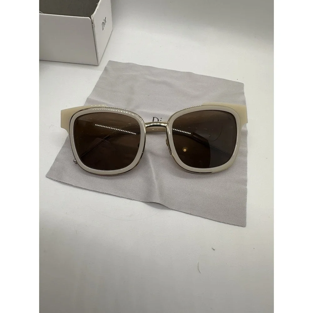 Christian Dior Very Dior 2N Ivory Sunglasses Brown Lenses w‎ Box Pouch